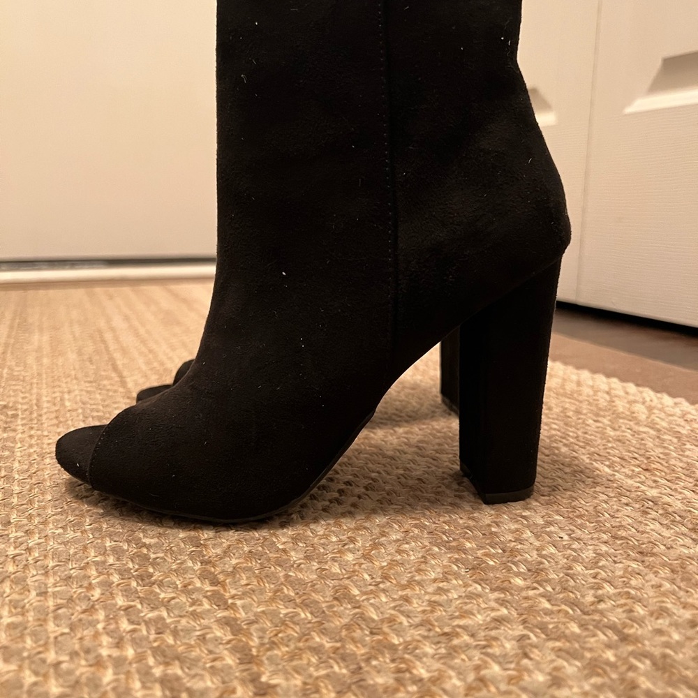 Miss Lola open toe booties brand new